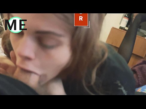 ❤️ Кур за грло, искинати гаќички и искинати штикли убаво да се запознаат ️ Порно кај нас ☑